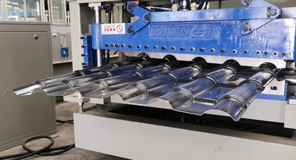 roof tile roll forming machine