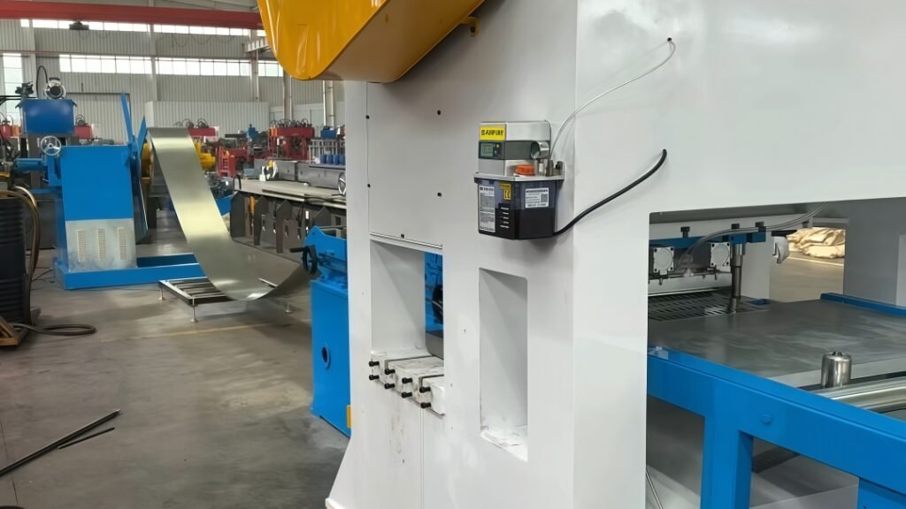 cable tray forming machine