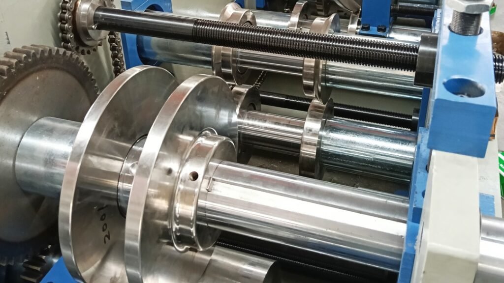 solar channel forming machine