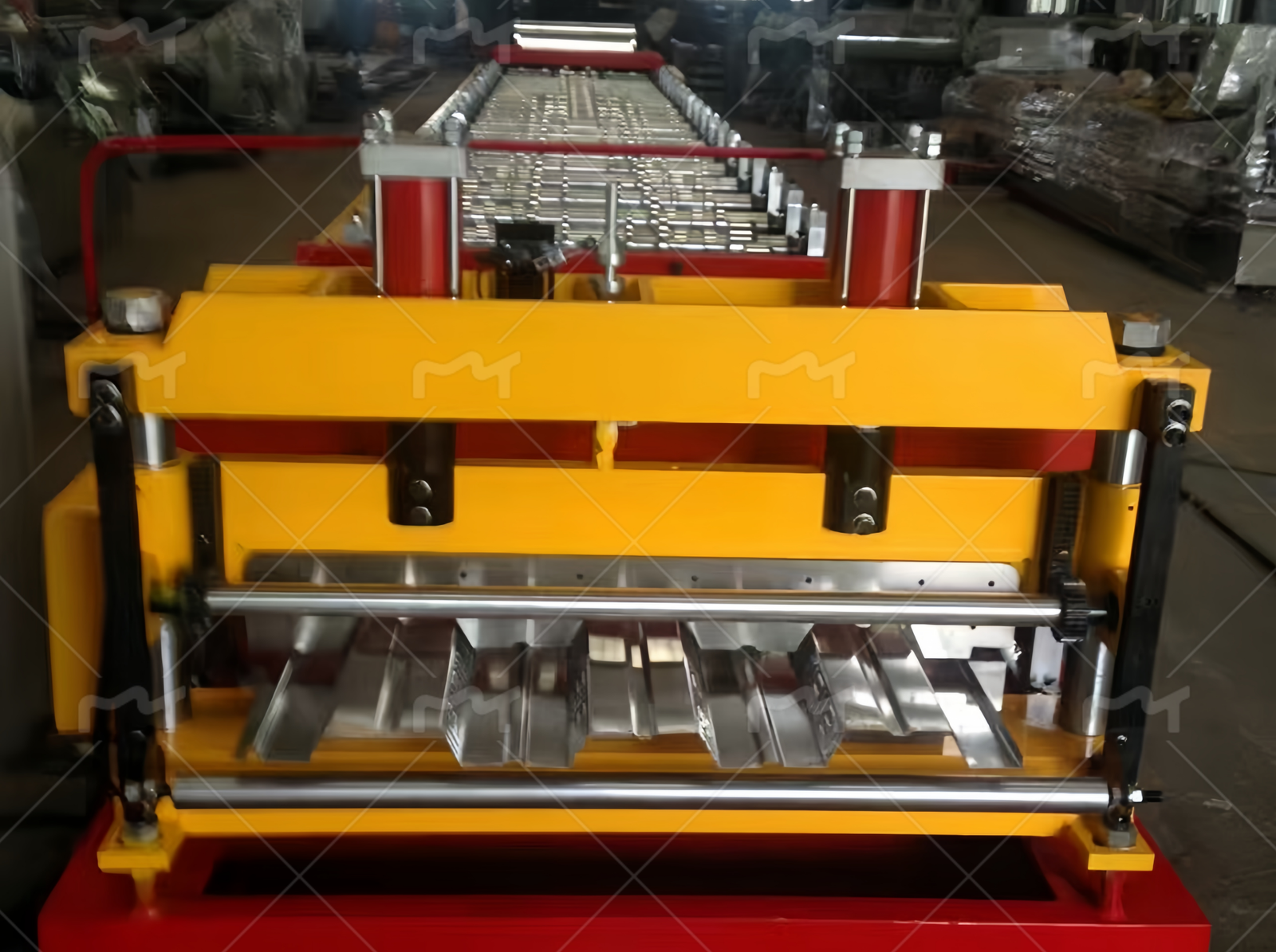 B deck roll forming machine